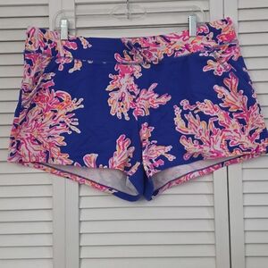 EUC Lilly Pulitzer Yasmin Shorts In It's Eelectric